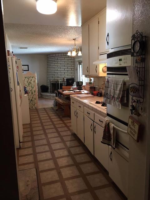 1613 Marty Ct, Modesto, CA 95350 photo 4