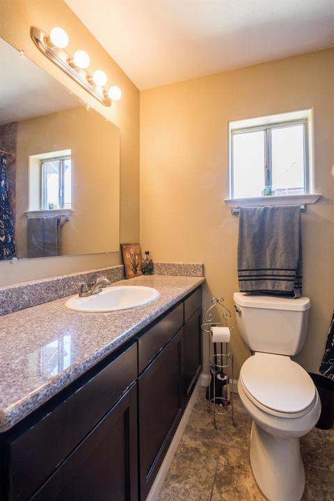 735 Ridge Ave, Ripon, CA 95366 photo 9