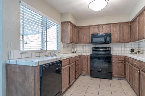1735 Scott St, Tracy, CA 95377 photo 12