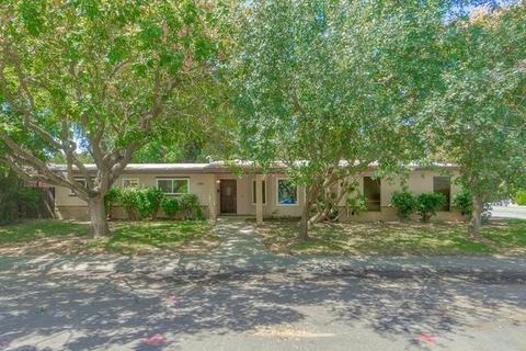 1103 Los Robles St, Davis, CA 95618 photo 1