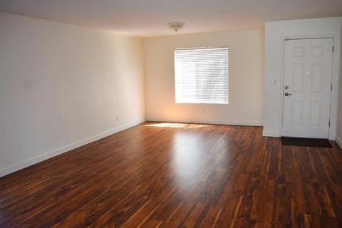 2433 Ives St, Modesto, CA 95355 photo 3