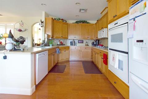 1408 Blakely Ln, Modesto, CA 95356 photo 8