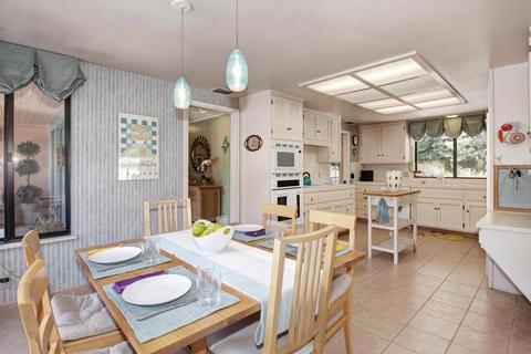 5131 Keane Dr, Carmichael, CA 95608 photo 13