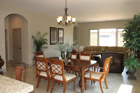 916 Virginia, Modesto, CA 95350 photo 6