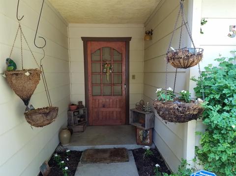 512 Hammon Ct, Patterson, CA 95363 photo 3