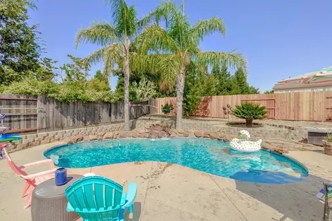10945 Woolwich Way, Mather, CA 95655 photo 1