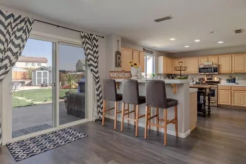 10945 Woolwich Way, Mather, CA 95655 photo 11