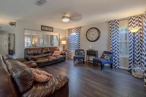 10945 Woolwich Way, Mather, CA 95655 photo 8