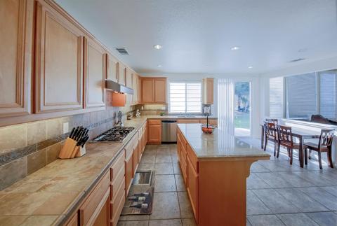 2713 Marina Dr, Modesto, CA 95355 photo 6
