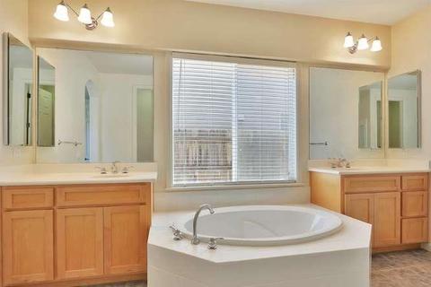 2483 Gibralter Dr, Manteca, CA 95337 photo 14