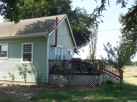7002 E Kettleman Ln, Lodi, CA 95240 photo 4
