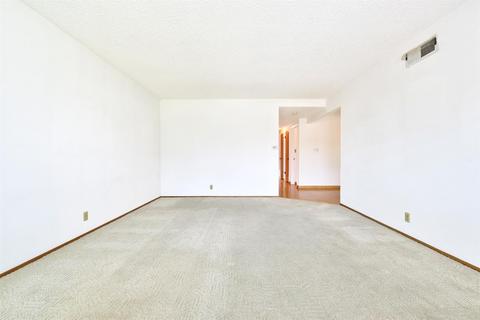 1247 Glenhurst Dr, Lodi, CA 95240 photo 6
