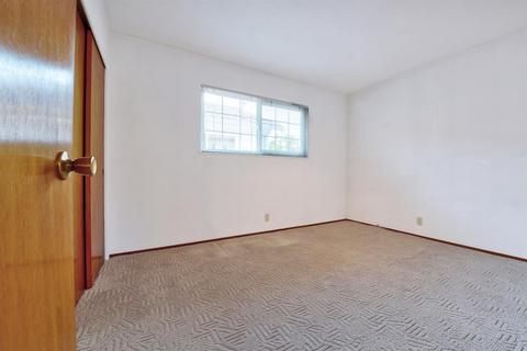 1247 Glenhurst Dr, Lodi, CA 95240 photo 26