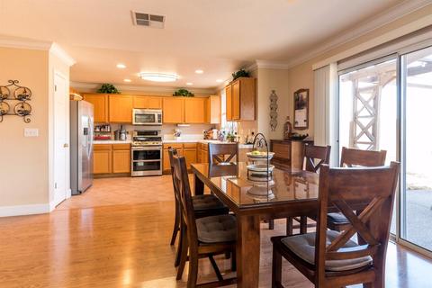 607 Robert L Smith Dr, Tracy, CA 95376 photo 9