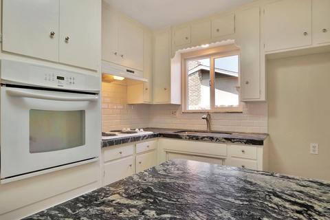 209 Tokay Ave, Modesto, CA 95350 photo 5