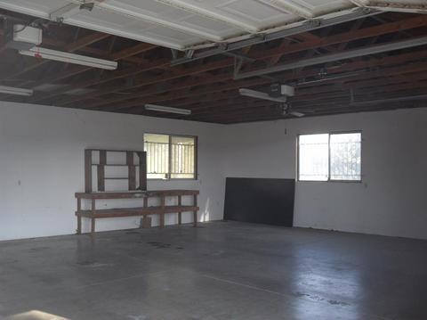 2712 Paradise Rd, Modesto, CA 95358 photo 12