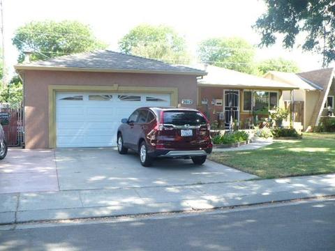 2012 Renchler Ln, Modesto, CA 95350 photo 1