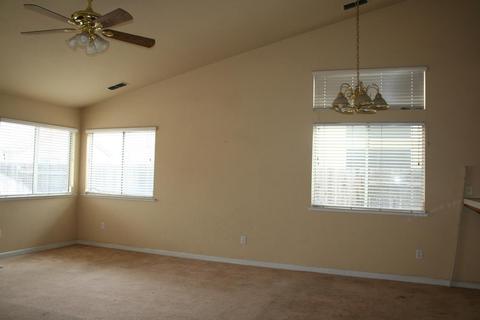 781 Avenida Real, Ceres, CA 95307 photo 3