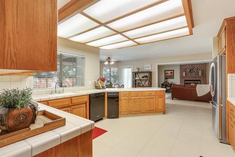 1672 Timberlake Cir, Lodi, CA 95242 photo 10