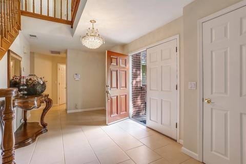 1672 Timberlake Cir, Lodi, CA 95242 photo 4