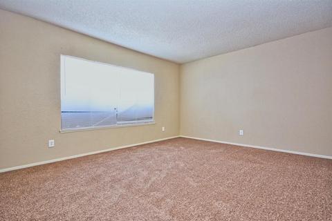 3217 Nightingale Dr, Modesto, CA 95356 photo 9