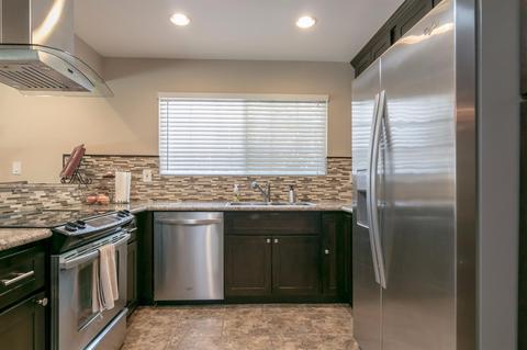 1720 Shasta Ct, Modesto, CA 95358 photo 10
