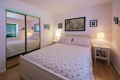 4942 Kurz Cir, Carmichael, CA 95608 photo 14