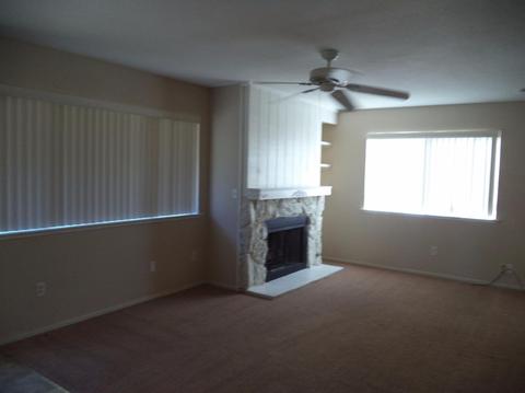 4032 Grover Ct, Carmichael, CA 95608 photo 4
