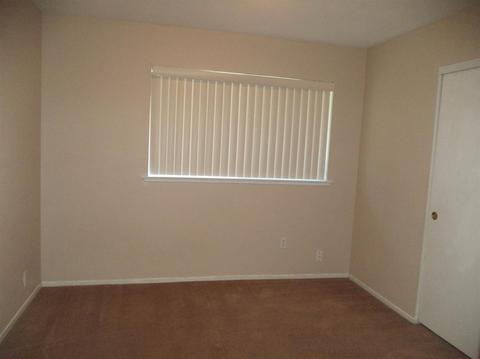4032 Grover Ct, Carmichael, CA 95608 photo 9