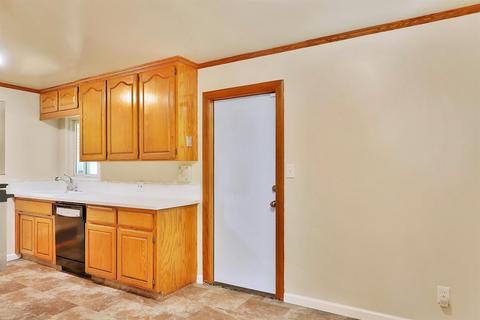 2409 Jasmin Ave, Modesto, CA 95350 photo 12