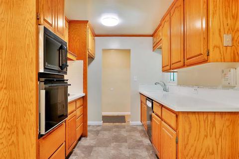2409 Jasmin Ave, Modesto, CA 95350 photo 8