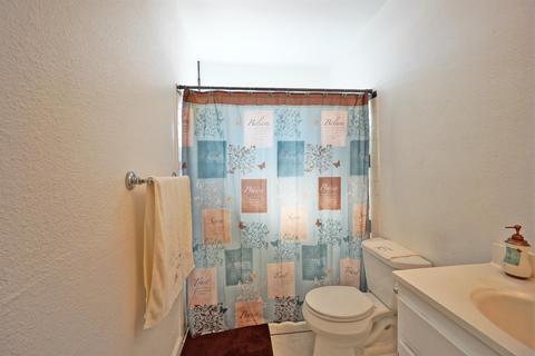 210 Downing Dr, Galt, CA 95632 photo 10