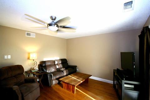 5519 Millburn St, Carmichael, CA 95608 photo 12