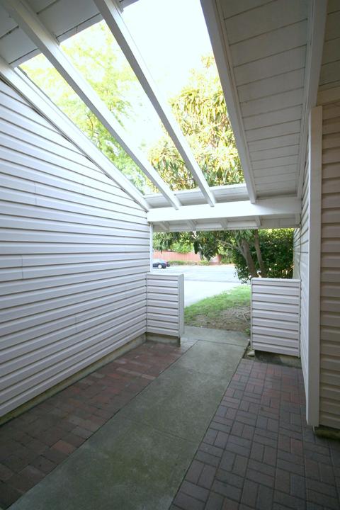 5519 Millburn St, Carmichael, CA 95608 photo 5