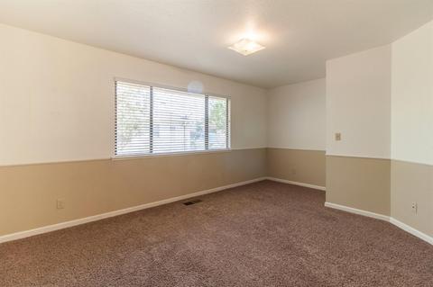 1032 Park St, Turlock, CA 95380 photo 8