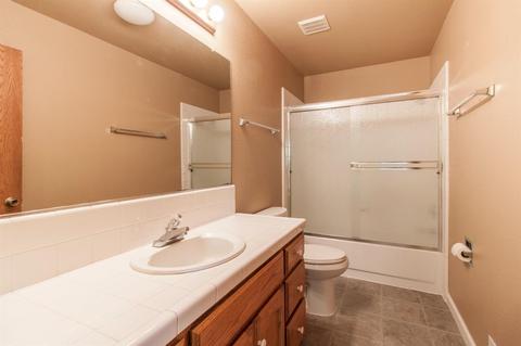 1032 Park St, Turlock, CA 95380 photo 13