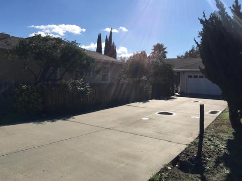 1032 Park St, Turlock, CA 95380 photo 4