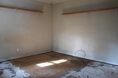 1024 Merton Ave, Modesto, CA 95351 photo 10