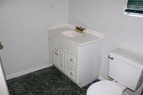1024 Merton Ave, Modesto, CA 95351 photo 13