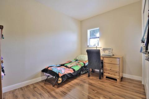 1709 Holm Ave, Modesto, CA 95351 photo 16