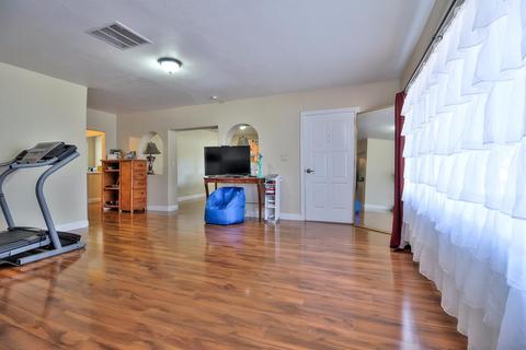 1709 Holm Ave, Modesto, CA 95351 photo 7