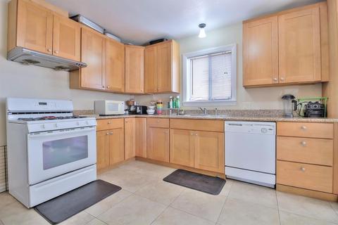 1709 Holm Ave, Modesto, CA 95351 photo 12