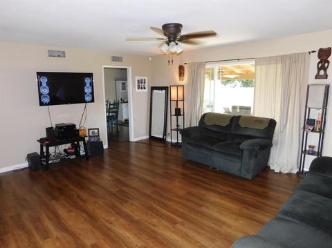 1513 Hazel Ln, Modesto, CA 95350 photo 4