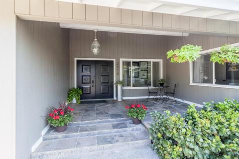 2510 Ridgewood Ct, Modesto, CA 95350 photo 2