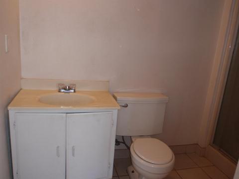 359 Florence St, Turlock, CA 95380 photo 7