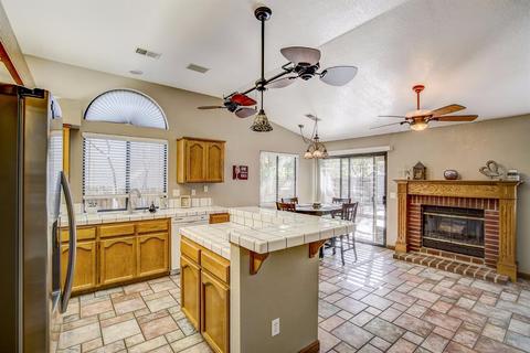 8525 Yellowtail Way, Antelope, CA 95843 photo 9