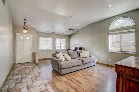 8525 Yellowtail Way, Antelope, CA 95843 photo 7