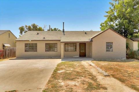 712 Turner St, Modesto, CA 95351 photo 1