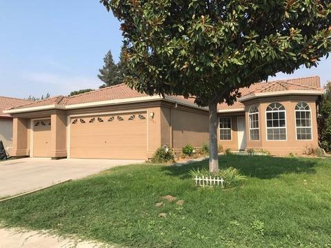 1954 Orme Ln, Manteca, CA 95336 photo 2