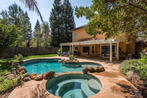 3830 Dotty St, Carmichael, CA 95608 photo 2